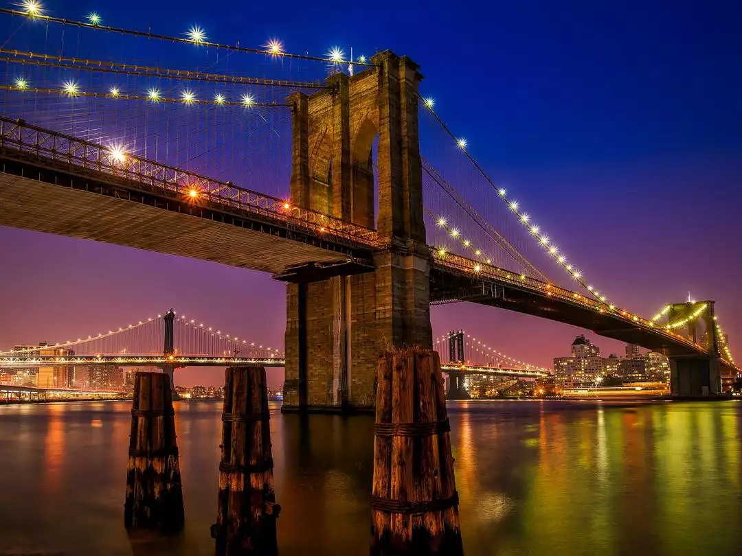 Brooklyn Bridge image by David Mark from Pixabay